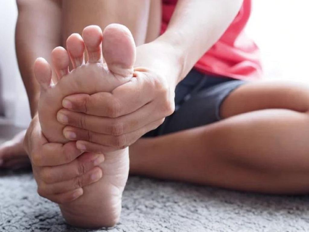 Bàn chân là lá phổi thứ hai của con người: Nếu thấy 5 dấu hiệu này nên đi khám ngay lập tức