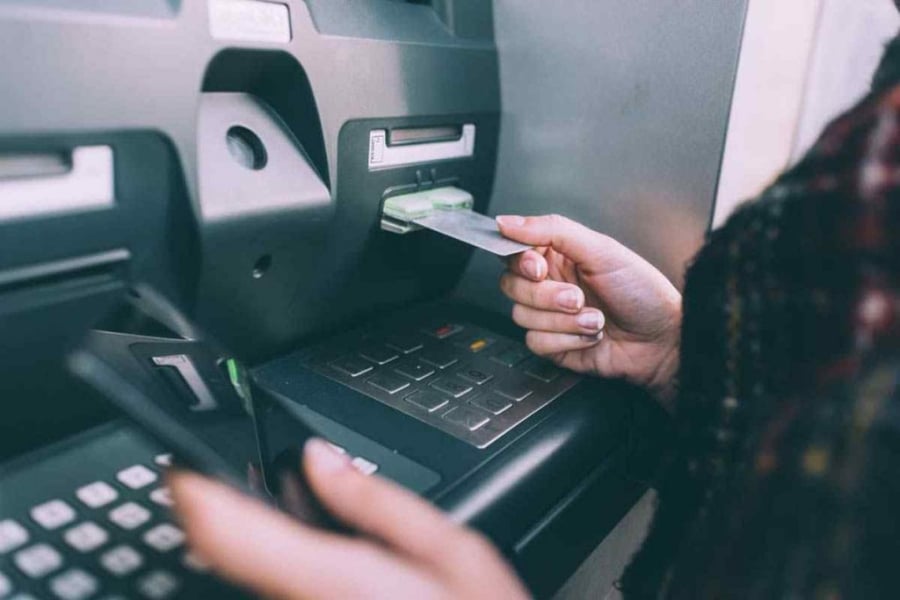 Cách rút tiền không cần thẻ ATM: Nắm lấy để dùng khi cần thiết