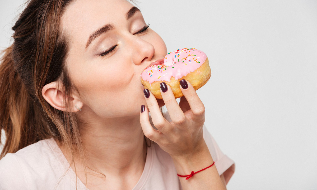 Bỗng dưng hay thèm đồ ngọt, có phải dấu hiệu bệnh tiểu đường?