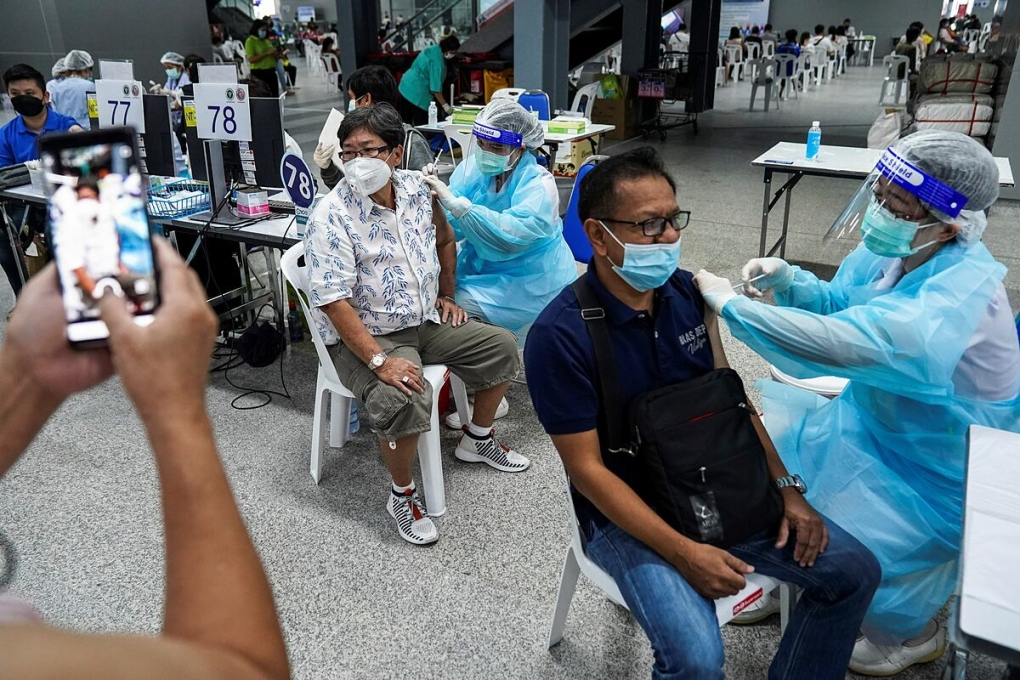 Thái Lan ghi nhận 150 bệnh nhân thở máy vì Covid trong 7 ngày