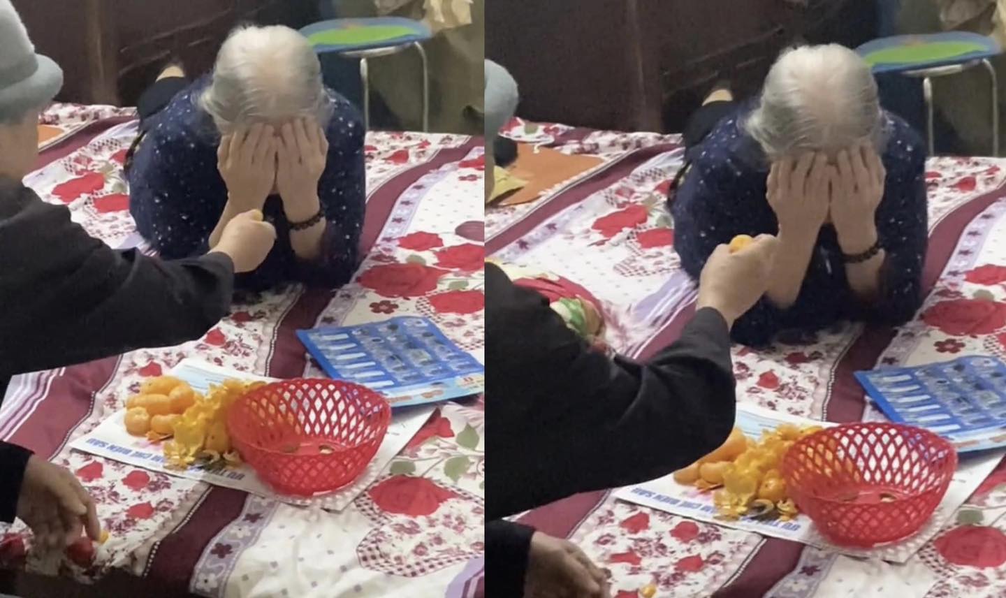 Cụ bà 90 tuổi dù đã quên nhiều thứ nhưng vẫn đọc vanh vách tên người yêu cũ của chồng