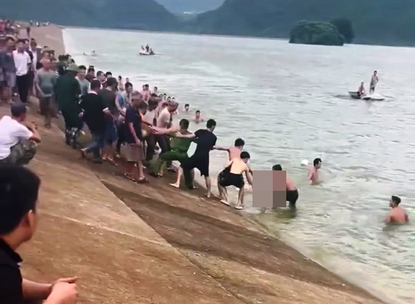 Bố mẹ ở Ninh Bình bàng hoàng nhận tin dữ sau khi để 2 con nhỏ ở nhà tự chơi