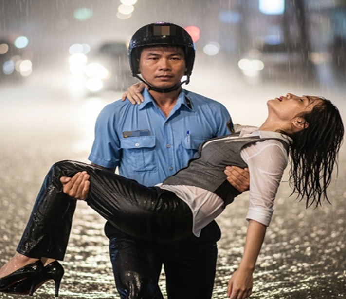 Anh xe ôm nghèo cứu t:ỷ phú trong một chiều mưa ngập, hôm sau cô trở lại với lời đề nghị sh:ock, cuộc đời anh cũng thay đổi mãi mãi kể từ đây…