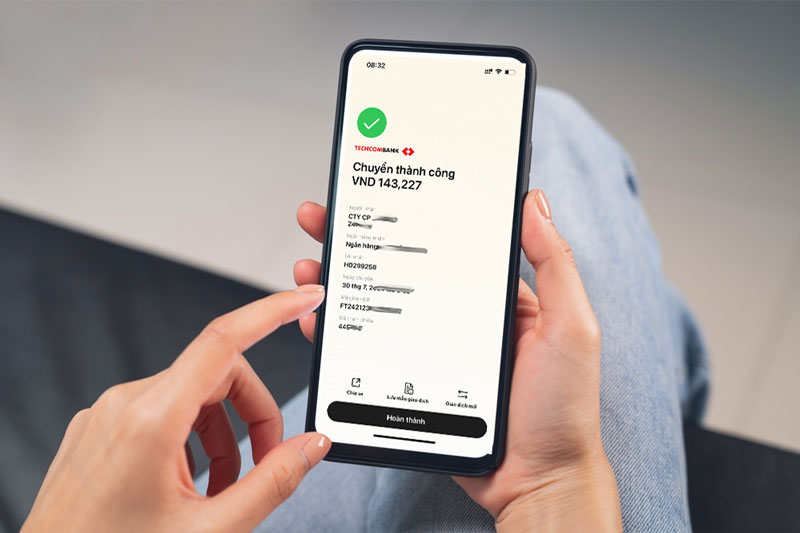 Người dùng Agribank, Techcombank, VPBank chú ý: Không nên chuyển tiền vào thời điểm này