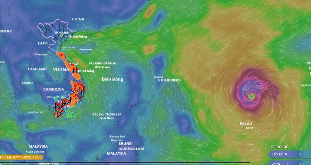 Bão Phượng Hoàng có thể đạt cấp siêu bão, dự báo 11/11 vào Biển Đông